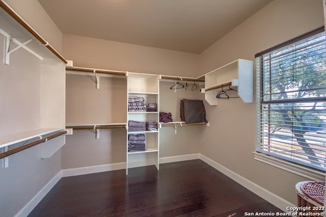 9811 KLEIN CT New Braunfels, TX 78132