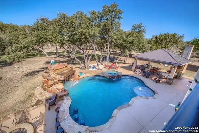 9811 KLEIN CT New Braunfels, TX 78132