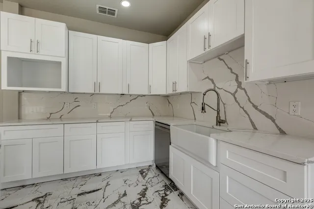 430 E Mulberry Ave San Antonio, TX 78212