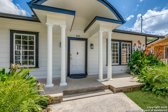 430 E Mulberry Ave San Antonio, TX 78212