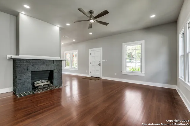 430 E Mulberry Ave San Antonio, TX 78212