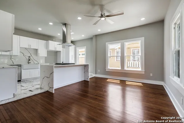 430 E Mulberry Ave San Antonio, TX 78212