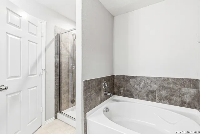 10234 REYES HTS San Antonio, TX 78254