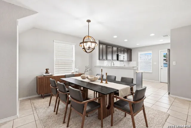 10234 REYES HTS San Antonio, TX 78254