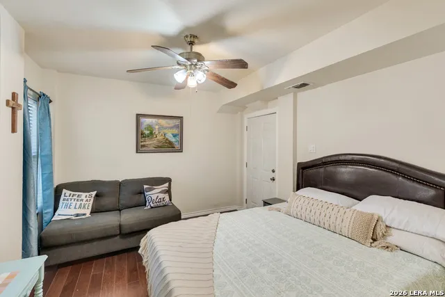 1303 Canyon Edge Canyon Lake, TX 78133