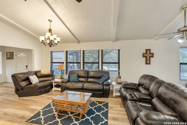 1303 Canyon Edge Canyon Lake, TX 78133