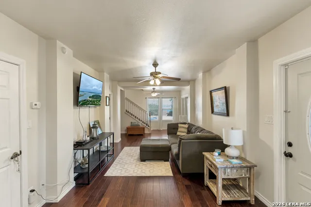 1303 Canyon Edge Canyon Lake, TX 78133