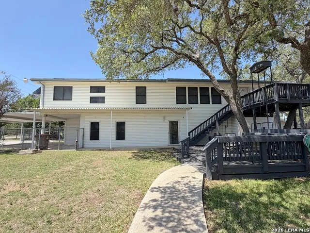 1303 Canyon Edge Canyon Lake, TX 78133