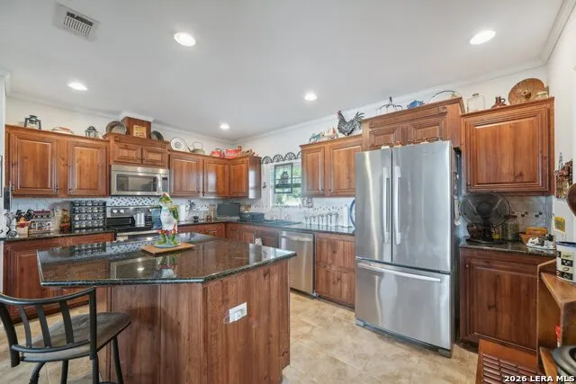 9009 Farm to Market 462 S. Hondo, TX 78861