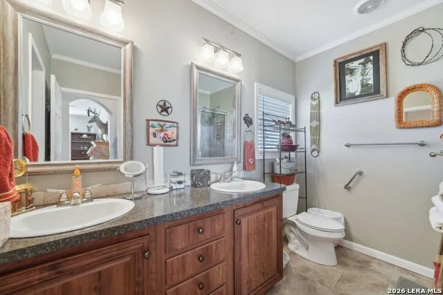 9009 Farm to Market 462 S. Hondo, TX 78861