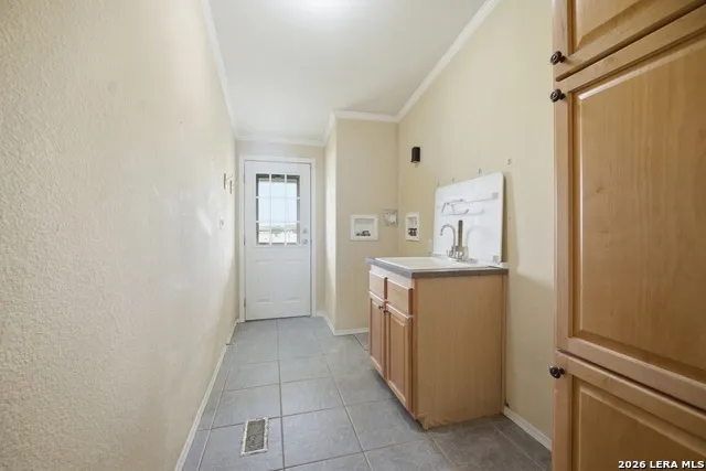 672 CUTTERS TRL Pipe Creek, TX 78063