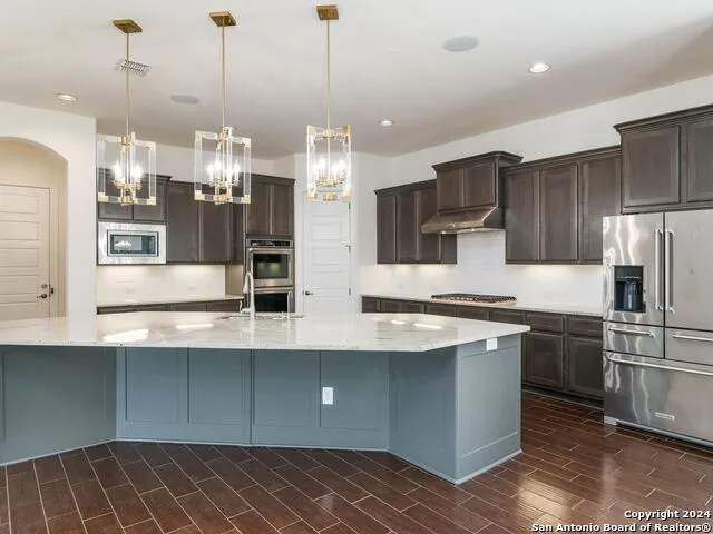 7222 BLUFF RUN San Antonio, TX 78257