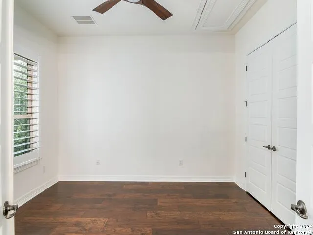 7222 BLUFF RUN San Antonio, TX 78257