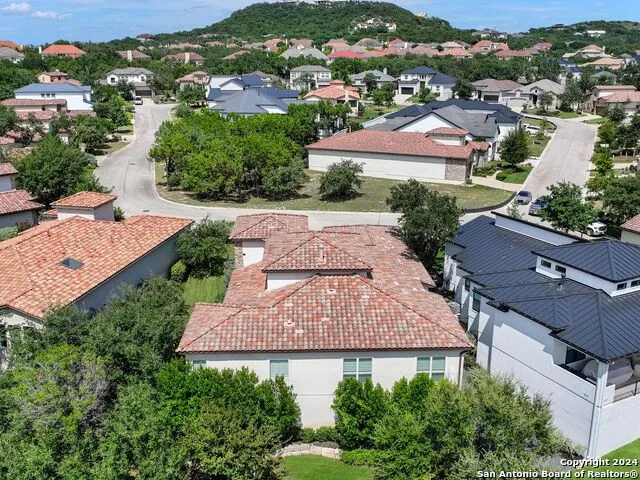 7222 BLUFF RUN San Antonio, TX 78257