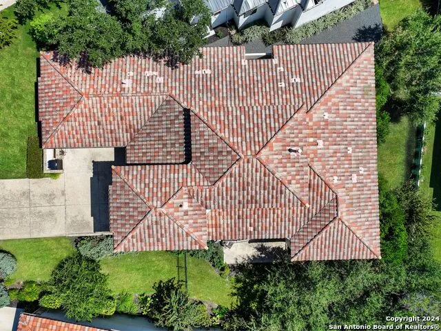 7222 BLUFF RUN San Antonio, TX 78257
