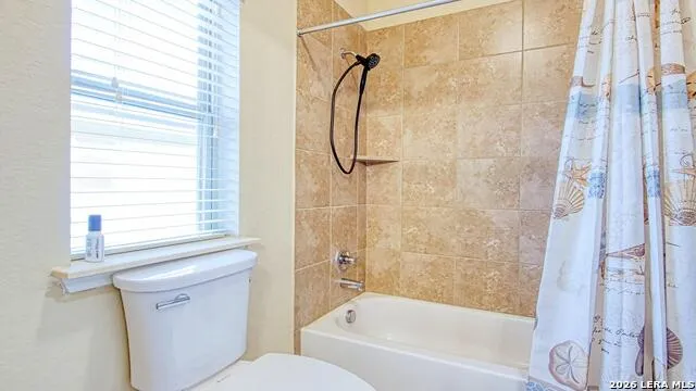 3128 BEACON GLN Schertz, TX 78108
