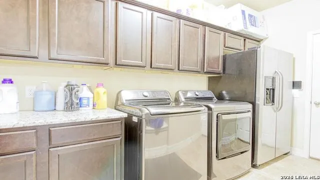 3128 BEACON GLN Schertz, TX 78108