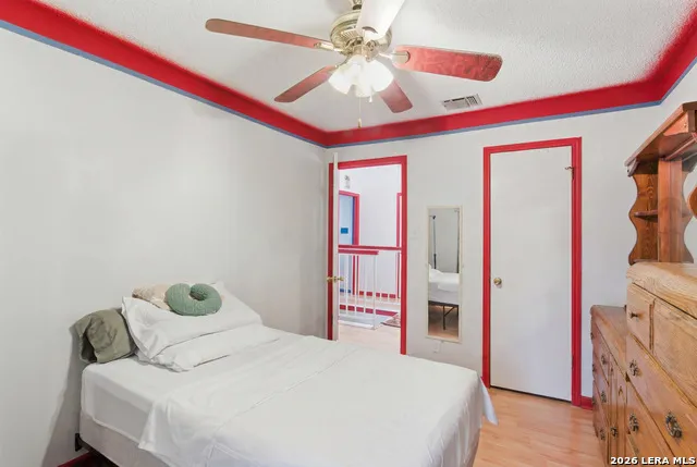 2952 WOOD CIRCLE San Antonio, TX 78251
