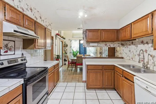 2952 WOOD CIRCLE San Antonio, TX 78251