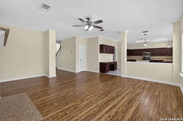 6306 Stable Farm San Antonio, TX 78249
