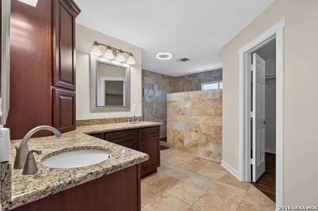 6306 Stable Farm San Antonio, TX 78249