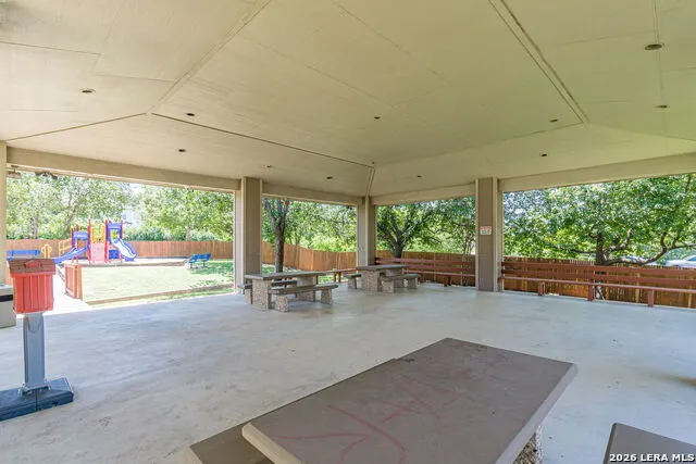 6306 Stable Farm San Antonio, TX 78249