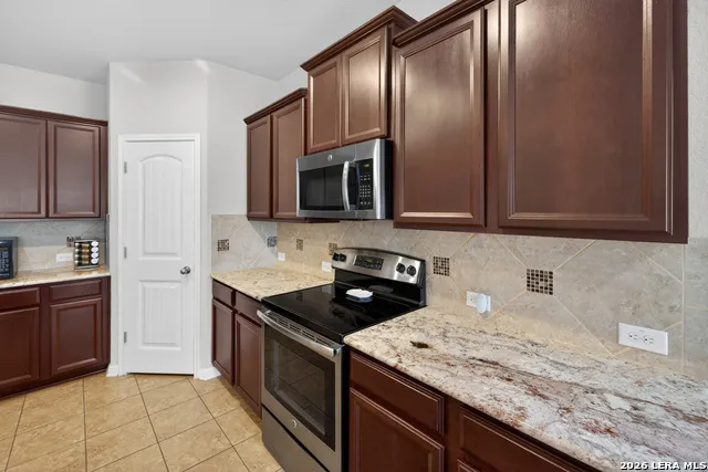 232 Albarella Cibolo, TX 78108