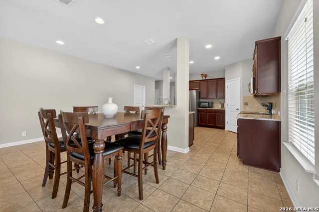232 Albarella Cibolo, TX 78108