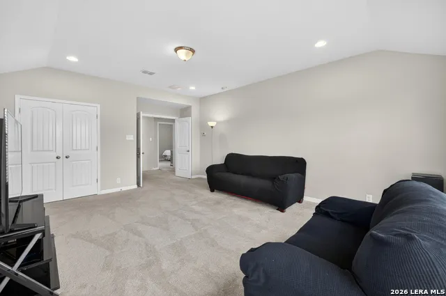 232 Albarella Cibolo, TX 78108