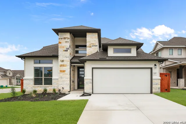 109 Mallorys Way Castroville, TX 78009