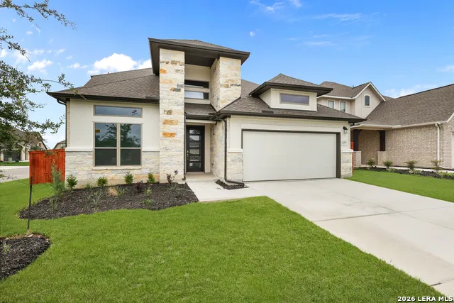 109 Mallorys Way Castroville, TX 78009