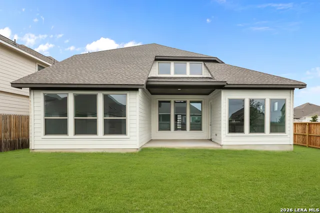 109 Mallorys Way Castroville, TX 78009