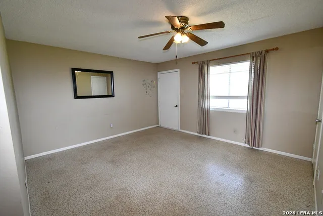 141 Turkey Dr Harper, TX 78631