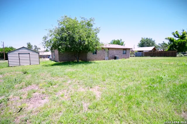 141 Turkey Dr Harper, TX 78631