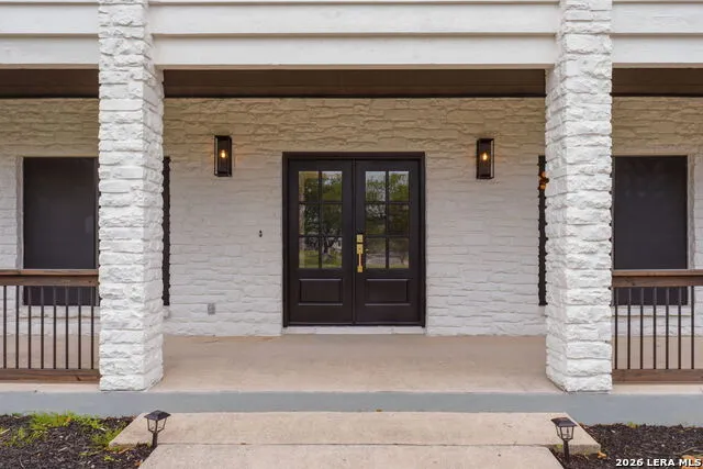 150 LAKE VIEW DR Boerne, TX 78006