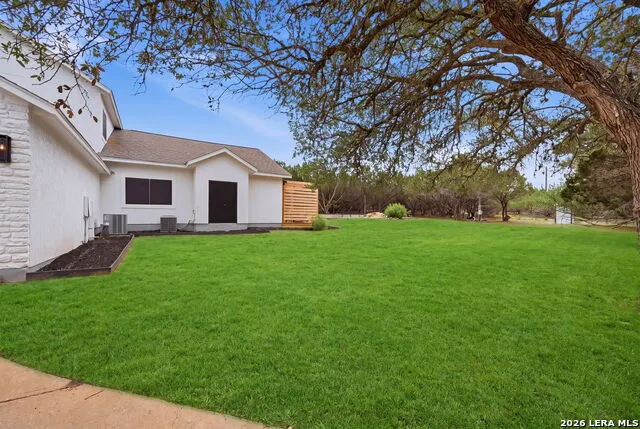 150 LAKE VIEW DR Boerne, TX 78006