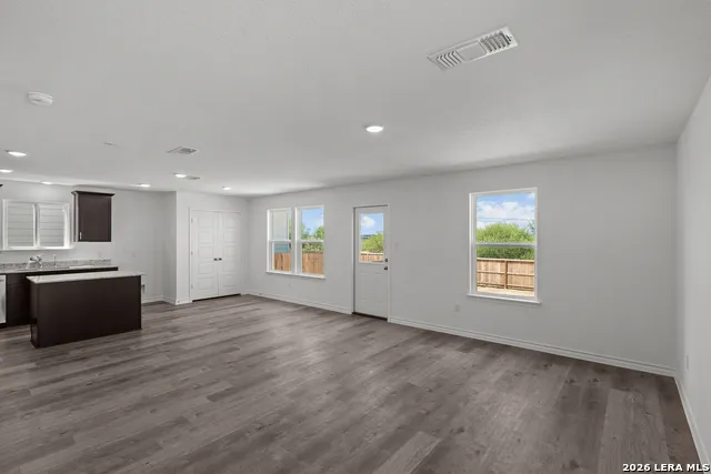 5021 CONCH SHELL San Antonio, TX 78245