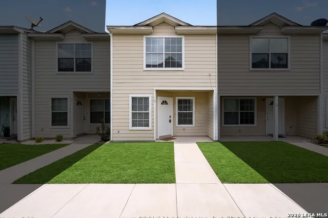 10 Bratton Dr San Antonio, TX 78245