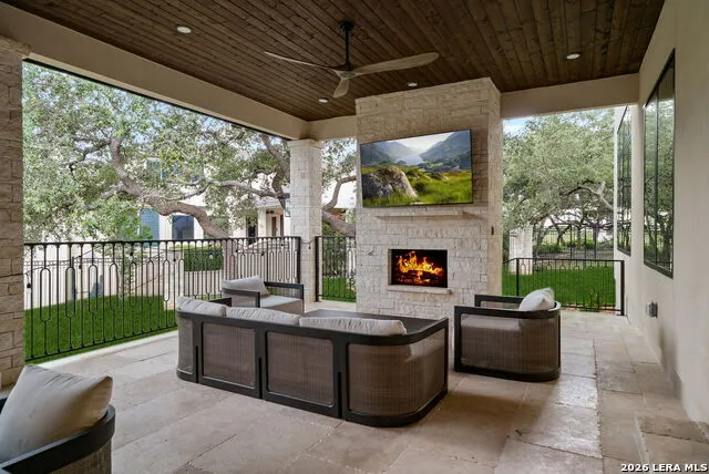 22 SAXBY GLN San Antonio, TX 78257