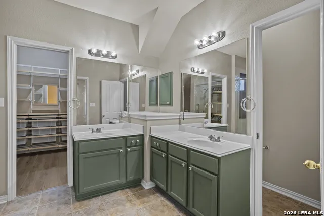 2847 Lakehills San Antonio, TX 78251