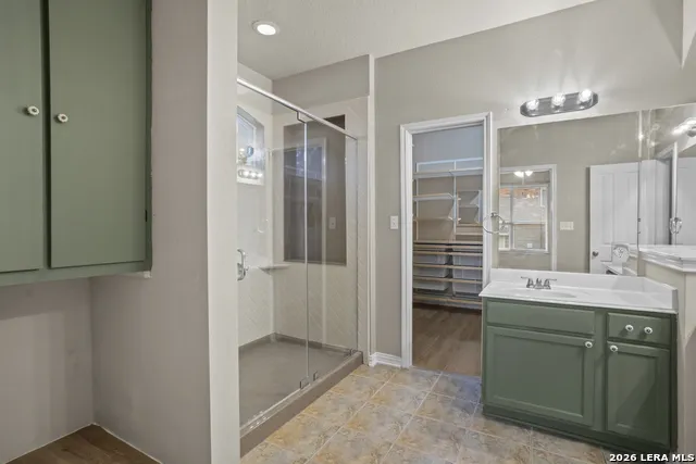 2847 Lakehills San Antonio, TX 78251