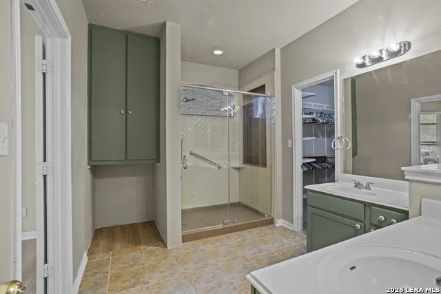 2847 Lakehills San Antonio, TX 78251