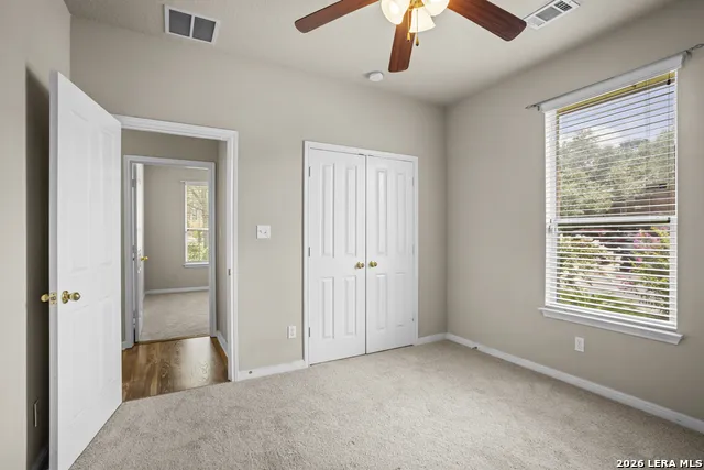 2847 Lakehills San Antonio, TX 78251