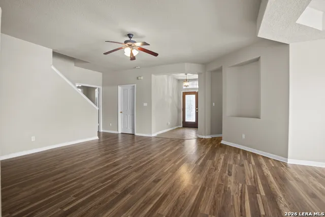 2847 Lakehills San Antonio, TX 78251