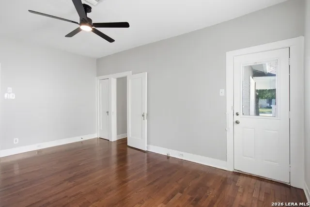 1130 Schley San Antonio, TX 78210