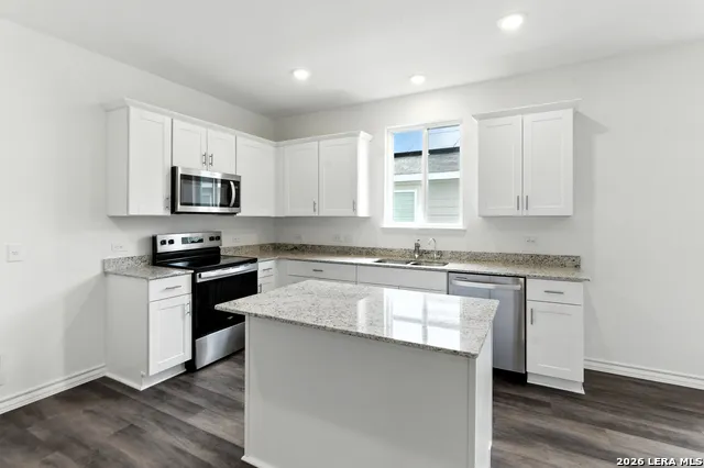 5017 Conch Shell San Antonio, TX 78245