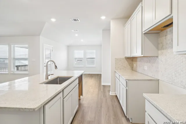 2806 Junction Bay Converse, TX 78109