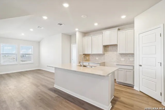 2806 Junction Bay Converse, TX 78109