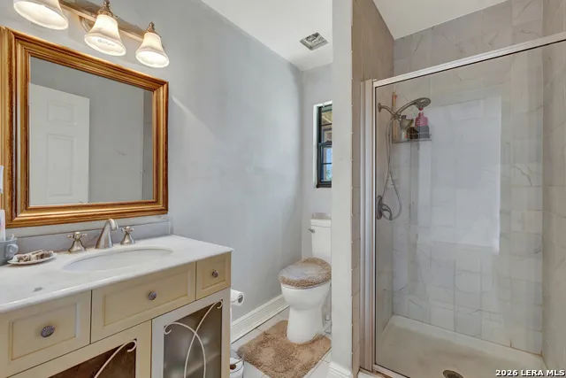 785 Park Shores Canyon Lake, TX 78133