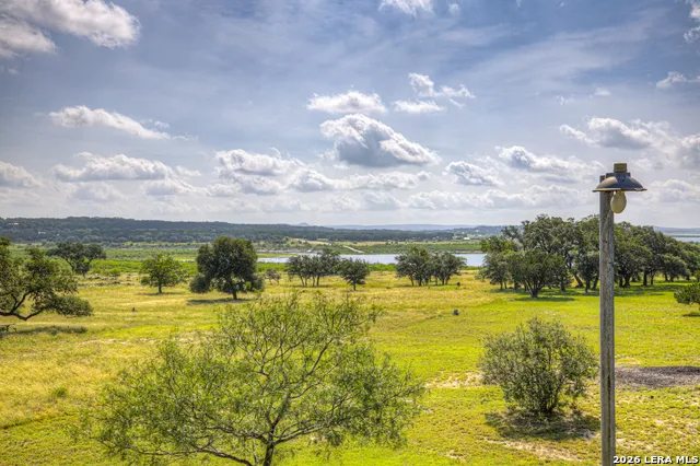 785 Park Shores Canyon Lake, TX 78133